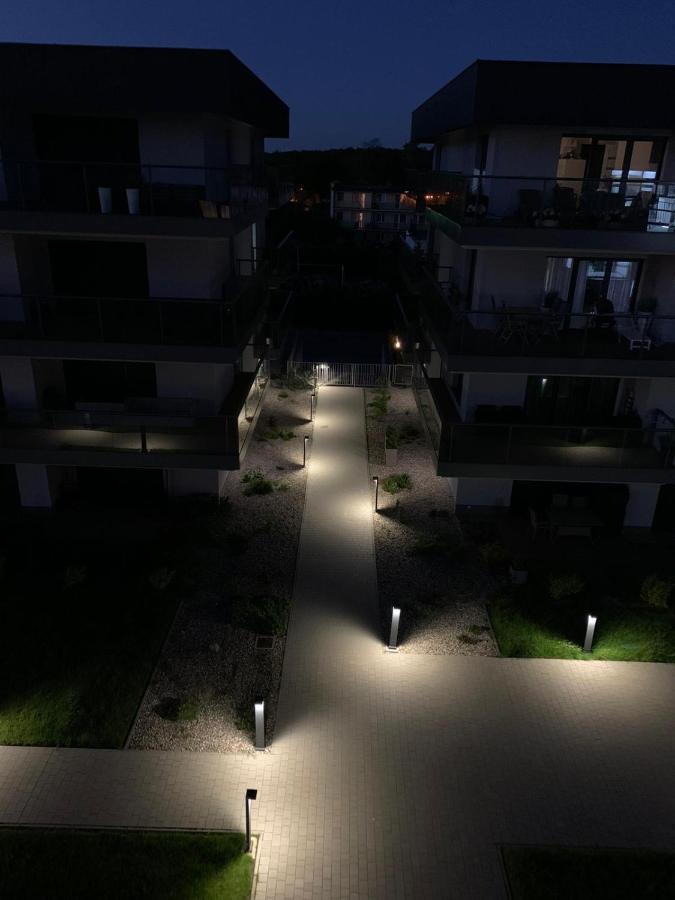 Ive'S Golden Gardenia Seaside Daire Dziwnów Dış mekan fotoğraf